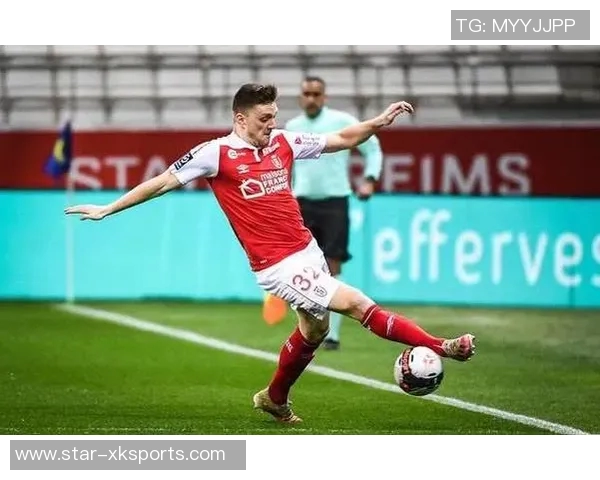 兰斯与塞尔维特的较量揭示了足球战术与团队协作的重要性